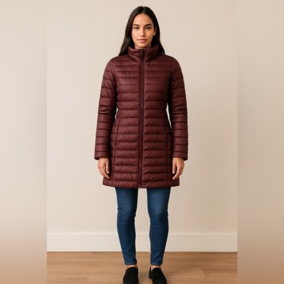 Patagonia Fiona Parka Women’s Small Dark Ruby Down Quilted Lightweight Coat - Picture 1 of 14